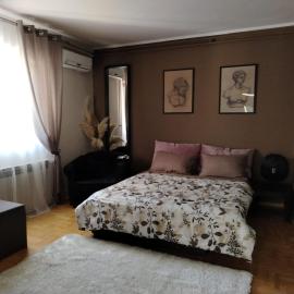 danguba 2 โรงแรมในNova Pazova