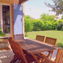 Les Gîtes de Cayenne - Gîte Olivia, hotel a Uzès