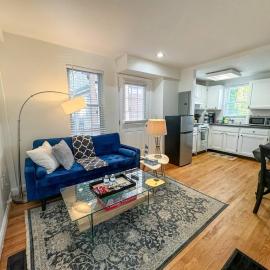 Charming Bi-Level Townhouse near Harvard & MIT