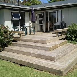 Aroha Island Eco Retreat, hotel in Purerua