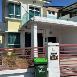 Roseeyou Homestay