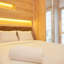 Homey and Well Furnished Studio Tokyo Riverside PIK 2 Apartment By Travelio