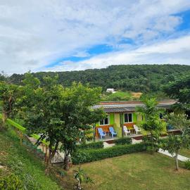 Cottage Hill at Lanta, hotell i Ko Lanta