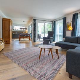 Haus Jasmund in Sellin - WG02 mit Kamin, Sauna, Whirlwanne, Terrasse