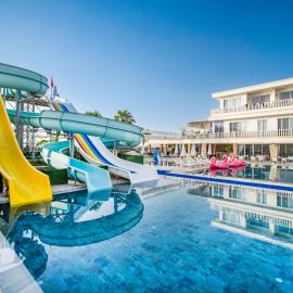 SL La Perla Hotel Kemer, ξενοδοχείο στο Κεμέρ
