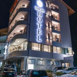 Hotel Dior, hotel a Krujë
