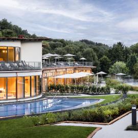 Heilthermen Resort Bad Waltersdorf, Adults only: Bad Waltersdorf şehrinde bir otel