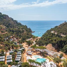 Camping Cala Pola, hotel i Tossa de Mar