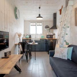 Charmant gîte cosy et romantique à Sanguinet, hotel en Sanguinet