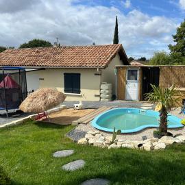 Oasis Lou, מלון בBeaumont