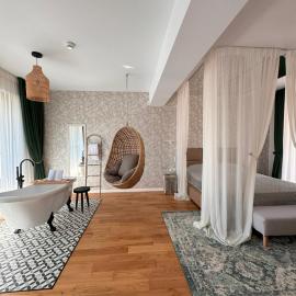 Mosia Vasiloaica, Hotel in Pleaşa