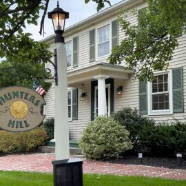 Waterfall Retreat Hot Tub, Pickleball, Fire Pit, hotell i Honeoye