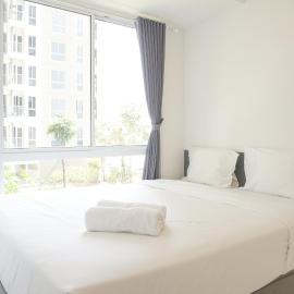 New Furnished and Homey 2BR at Tokyo Riverside PIK 2 Apartment By Travelio, Hotel in Rawalembang