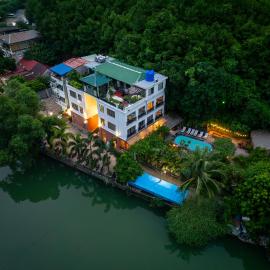 Catba Backpackers - Sea Vibe Pool Bar & Bungalow, Hotel in Cát Bà