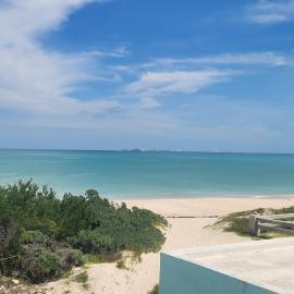 Beautilful ocean views from this apartment, hotel a Chelem