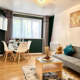 The Express Apartment, hotel in Goodmayes