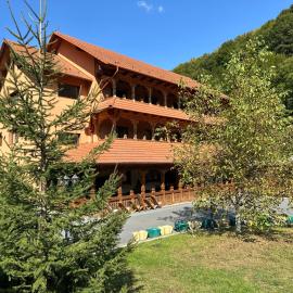 Pensiunea Casa Suciu, hotel din Cugir