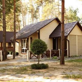 Комплекс На Дачі, hotel sa Vyshpolʼ