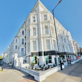Carlton Court Hotel