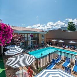 Sahara Courtyard Inn Penticton, hotel em Penticton