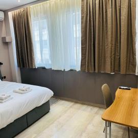 Port Brown Suite 2 – hotel w Pireusie