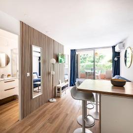 LE CAP - Superbe appartement, proche Monaco, hotel in Roquebrune-Cap-Martin