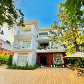NyNa Villa Guesthouse