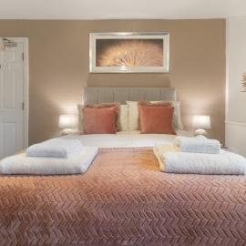 WhiskAwayStays - Jenkins House - Apartment 1