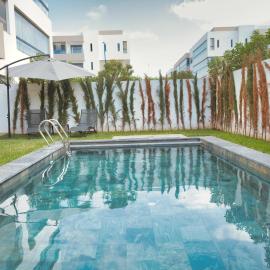 Sancy Luxury rez de jardin avec piscine privée, hotel a Casablanca