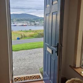 Benroe House 5 Bedrooms, hotel Killybegsben