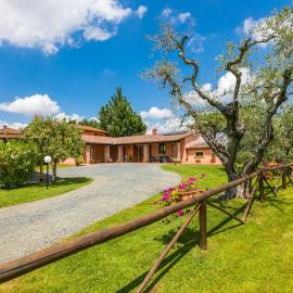 Holiday Home Casale L'Uliveta by Interhome, hotel i Canneto