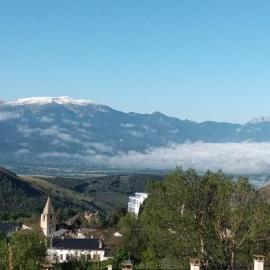 Vue panoramique - Confortable - Piscine - Randonnées - Skis