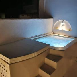 Skalani house avec jacuzzi, hotel din Skalánion