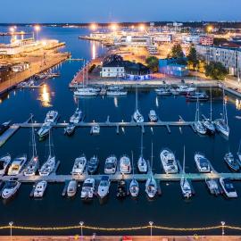 Private Yacht in the Heart of Tallinn – hotel w Tallinnie
