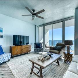 Lighthouse 1115 Condo on the beach 3BR 3BA, Hotel in Gulf Shores
