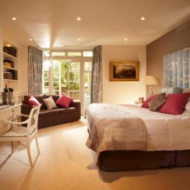 The Windsor Townhouse Air conditioned rooms, hotel v destinaci Bath