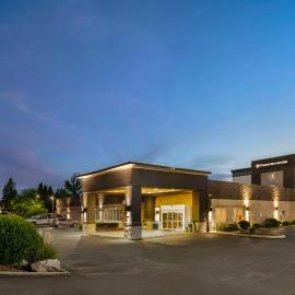 Richmond में, होटल Best Western Premier Richmond City Gateway