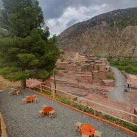 Tayda Guest House, Hotel in Azdal