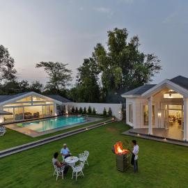 SaffronStays White Pearl - 3BR Vikramgad villa, pool, gazebo, pergola, BBQ & bonfire, near Pinjal, Sajan & Kohoj, отель в городе Zadapoli
