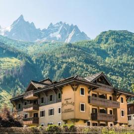La Ginabelle – vue Mont Blanc avec piscine