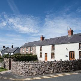 The Cross - 4 Bedroom Cottage - Llangennith, hotel u gradu 'Llangennith'