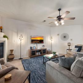 Pleasant View - An Irvie Home
