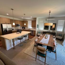 New Tropical Island Ohana near Beach with community Pool Spa Gym PingPong and more, hotel i Waianae