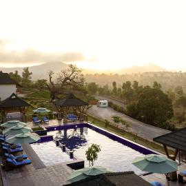 Radisson Resort Hatgad Saputara, מלון בספוטארה
