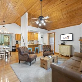 Paradise Lodge Home, hotel a Branson West