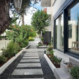 Leos Apartments Apart2