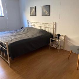 Bed minus breakfast Den hyggelige kælder, hotel a Nykøbing Falster