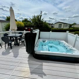 Paws Lodge, Hot Tub, Pet Friendly โรงแรมในเซาธ์เซอร์นีย์