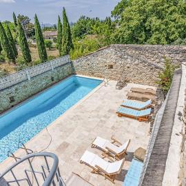 Grand gîte de caractère 25 personnes piscine