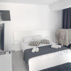 Carmen's nest, hotel a Bragadiru